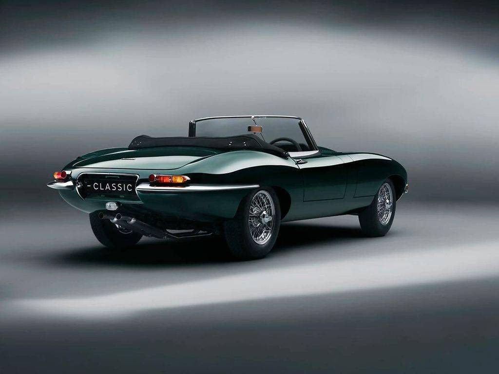 捷豹 E-Type 50 周年版官图发布，纯手工 2000 小时打造